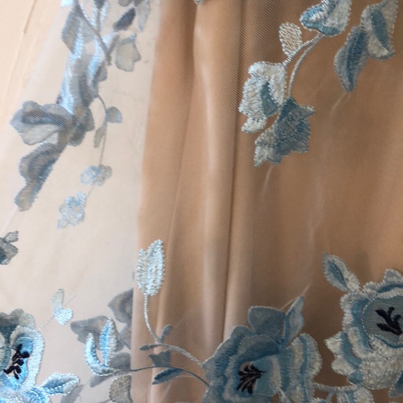 NWT Beige by Eci Swing Dress - S - Picture 4 of 6